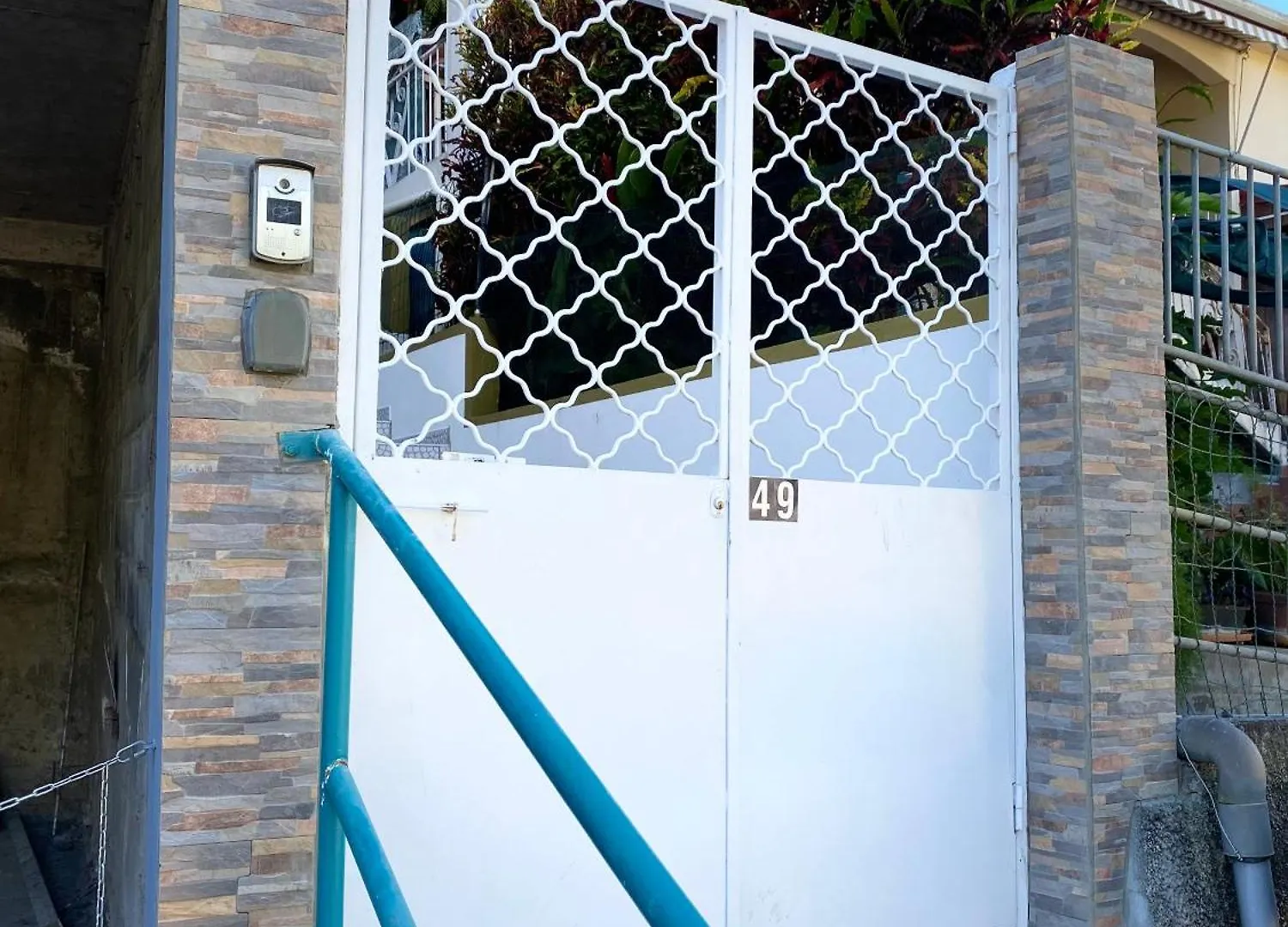 Holiday home Maison Creole Authentique Le Gosier  Guadeloupe